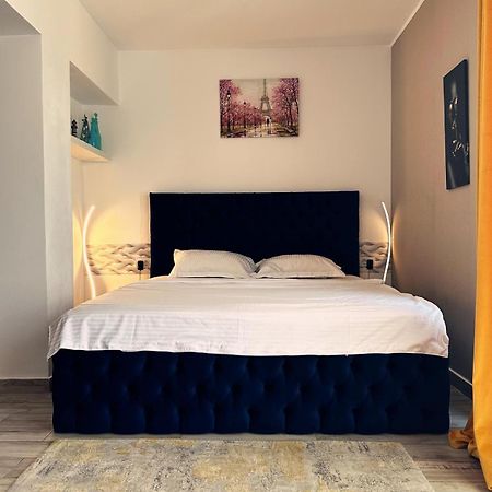 Rohan Studio One Apart otel Navodari Dış mekan fotoğraf