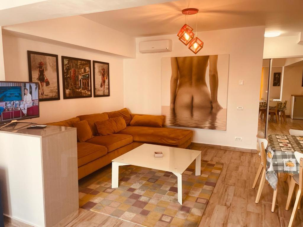 Rohan Studio One Apart otel Navodari Dış mekan fotoğraf