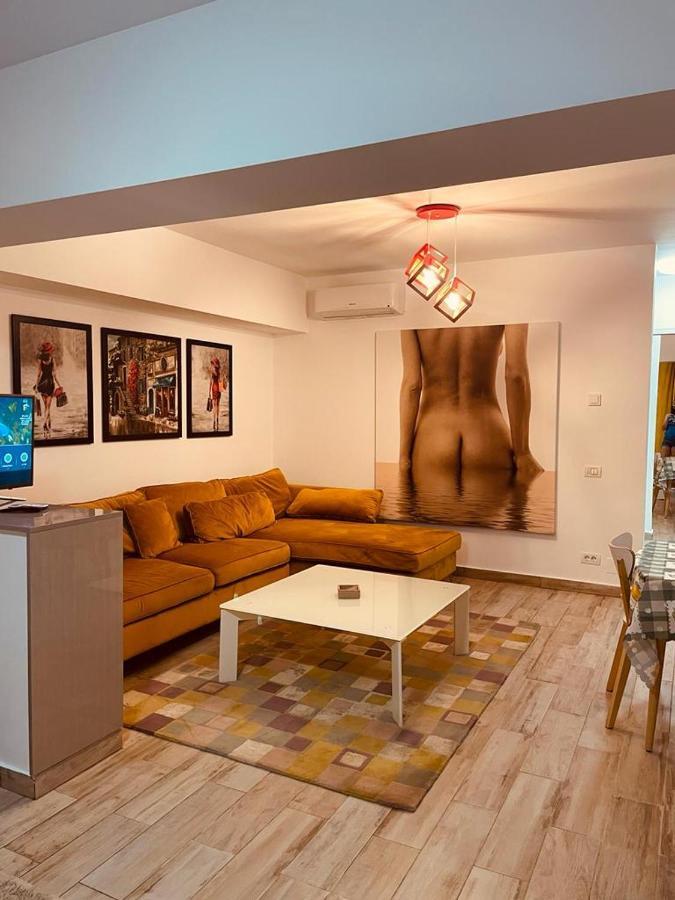 Rohan Studio One Apart otel Navodari Dış mekan fotoğraf