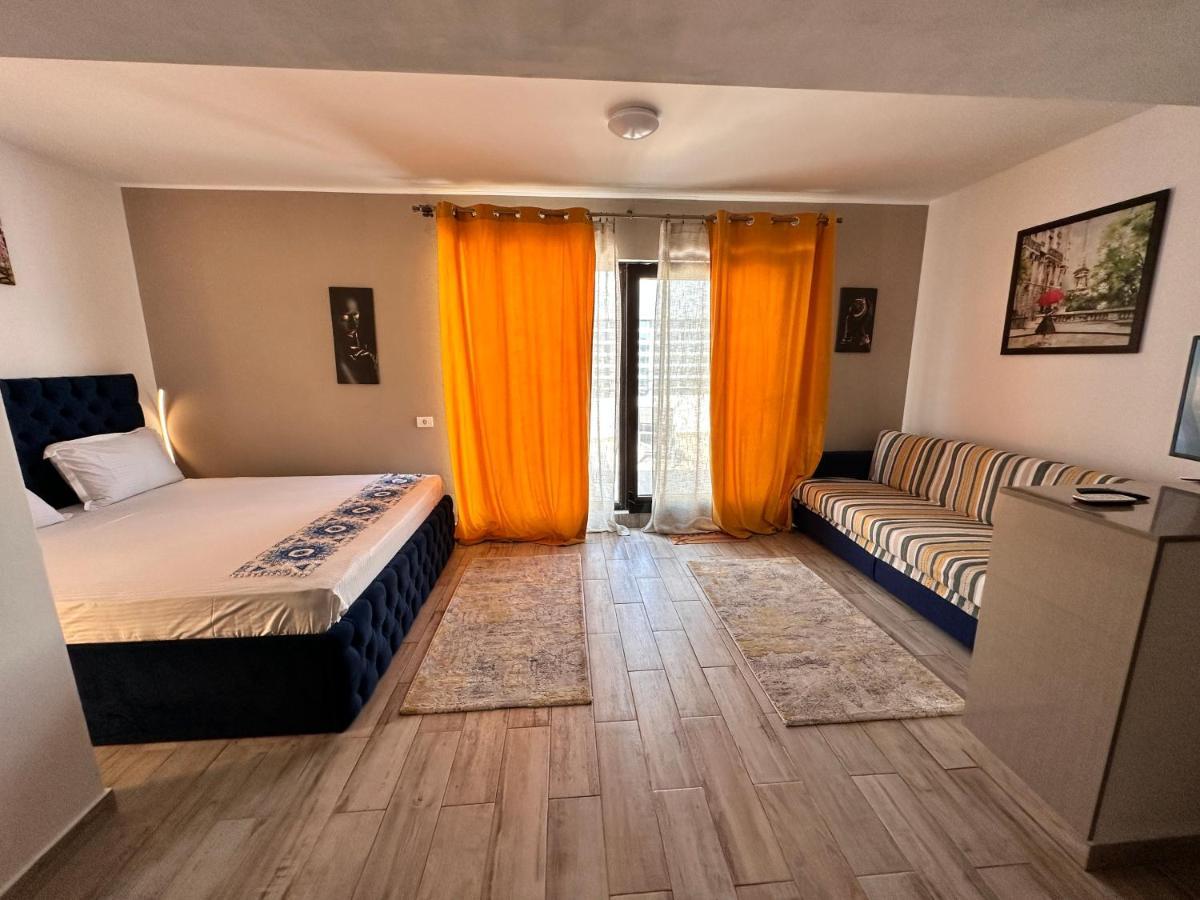 Rohan Studio One Apart otel Navodari Dış mekan fotoğraf