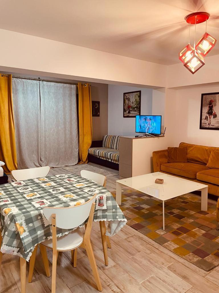 Rohan Studio One Apart otel Navodari Dış mekan fotoğraf