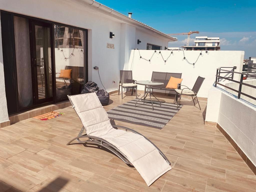 Rohan Studio One Apart otel Navodari Dış mekan fotoğraf