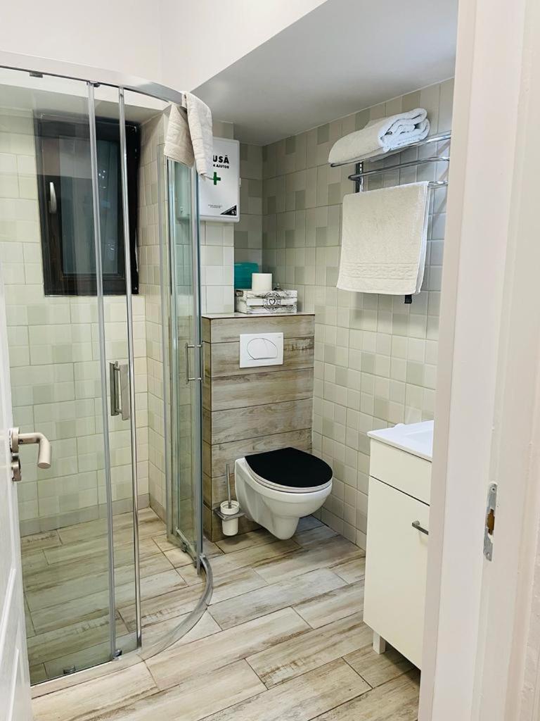 Rohan Studio One Apart otel Navodari Dış mekan fotoğraf