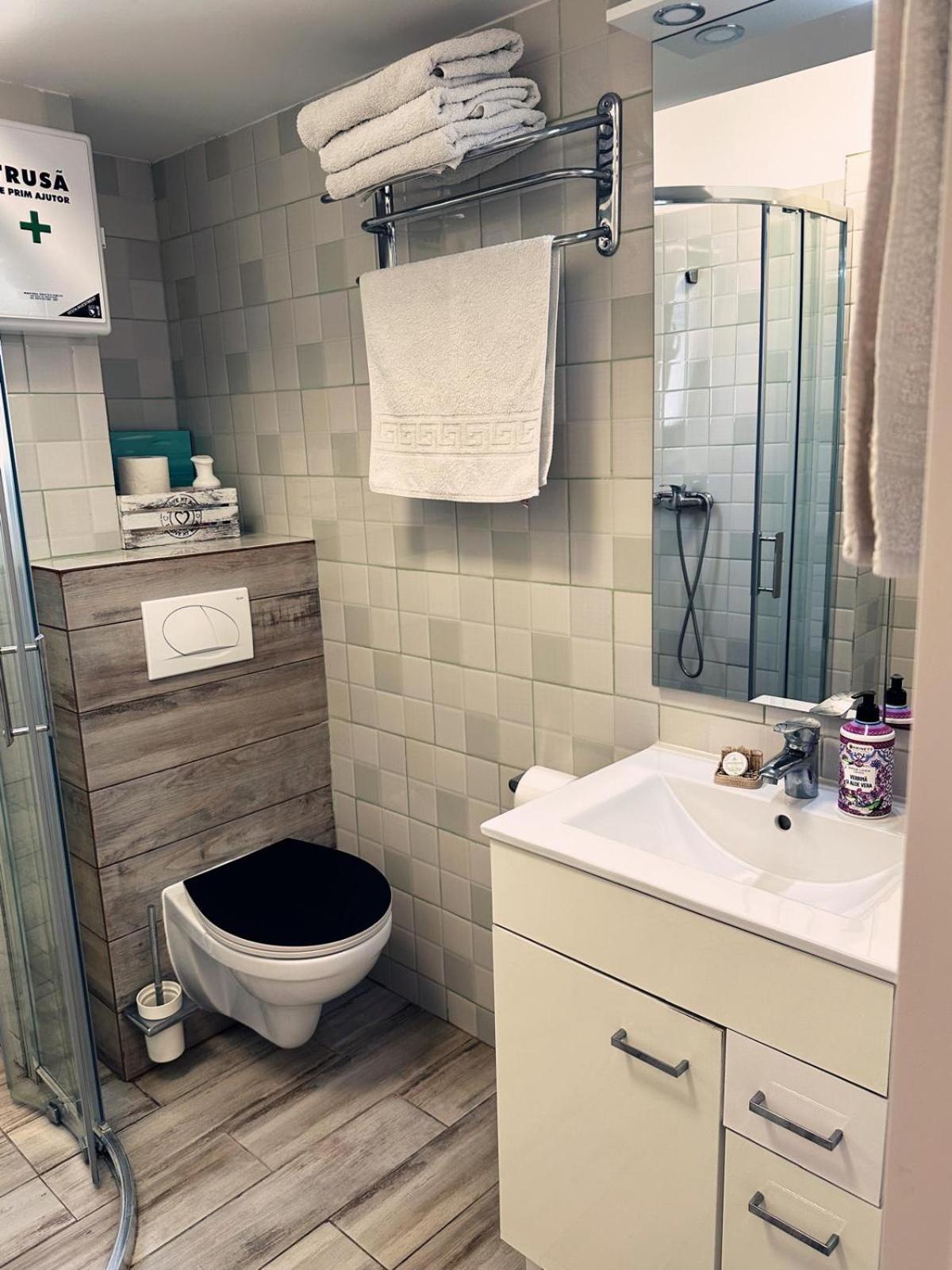Rohan Studio One Apart otel Navodari Dış mekan fotoğraf