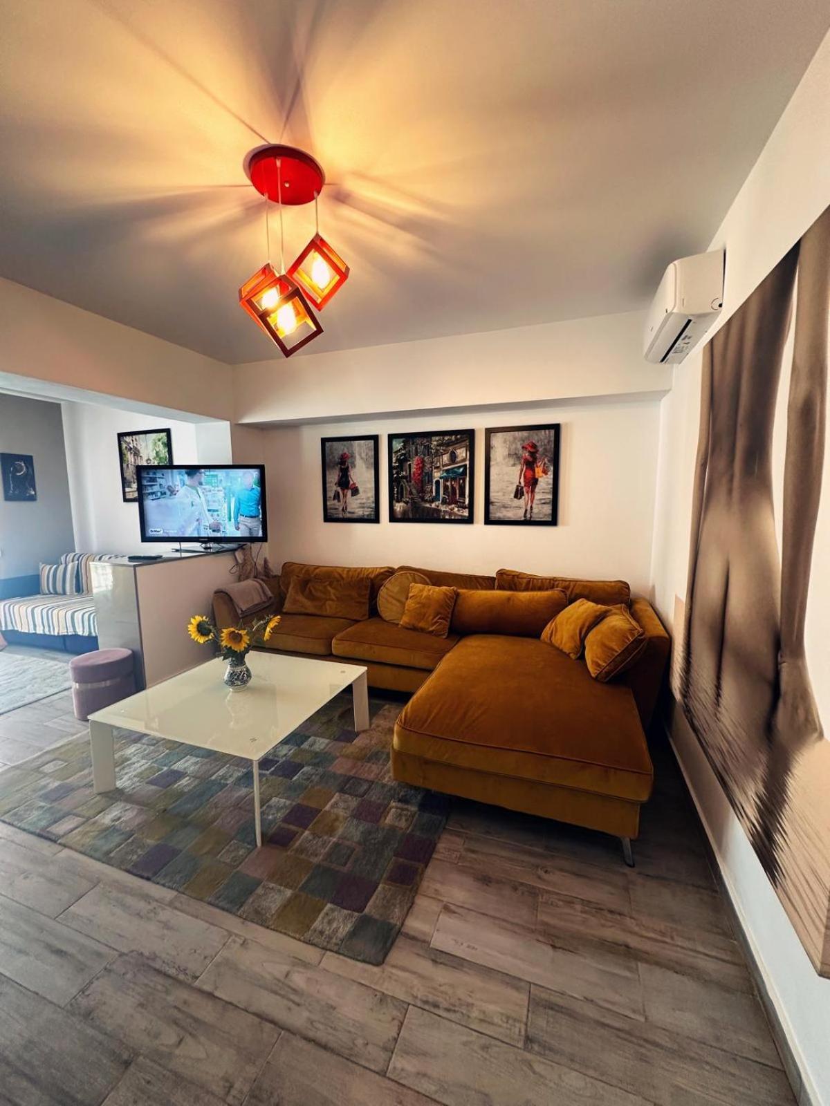Rohan Studio One Apart otel Navodari Dış mekan fotoğraf